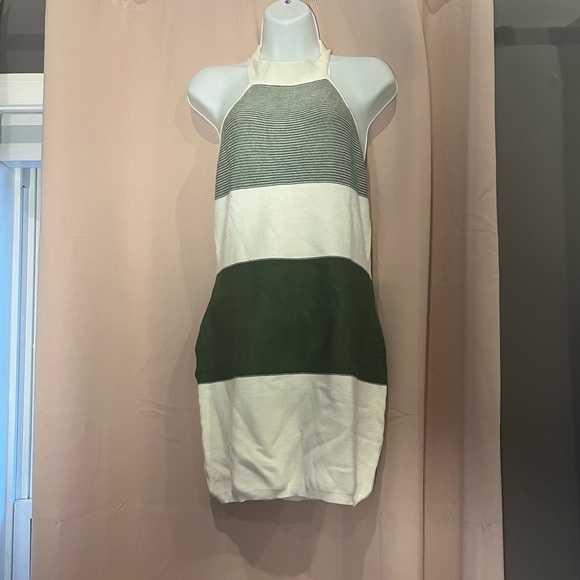 Women’s Sleeveless Backless Colorblock Knit Mini Dress – Size L (NWOT) - Picture 7 of 11